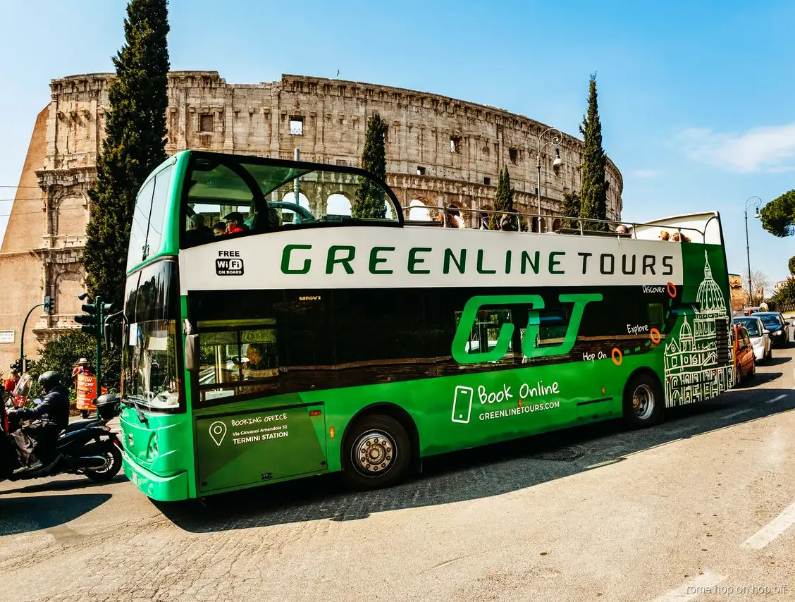 Bus turístico de Roma con 3 rutas panorámicas pasando por el centro histórico